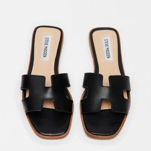 HAYDYN Black Leather Sandal